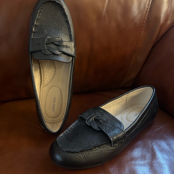 Lands’ End Black Leather Loafers - Picture 5 of 6